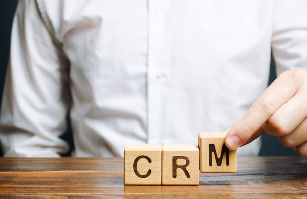 Comment choisir un logiciel de gestion de la relation client (CRM) pour une PME?